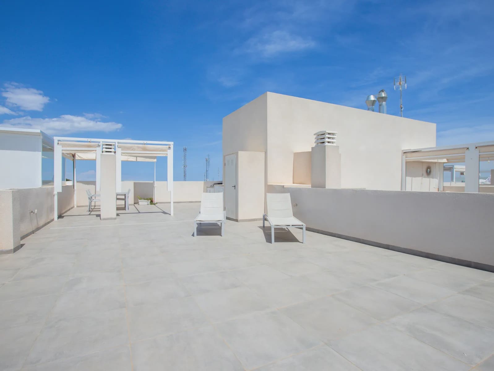 2 camera da letto Attico in vendita in Orihuela Costa con piscina garage - 375.000 € (Rif: 10077367)