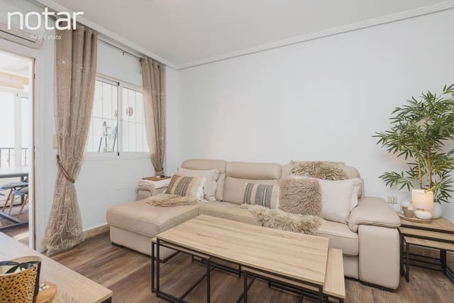 2 slaapkamer Appartement te koop in Punta Prima, Orihuela met zwembad - € 199.000 (Ref: 10081764)