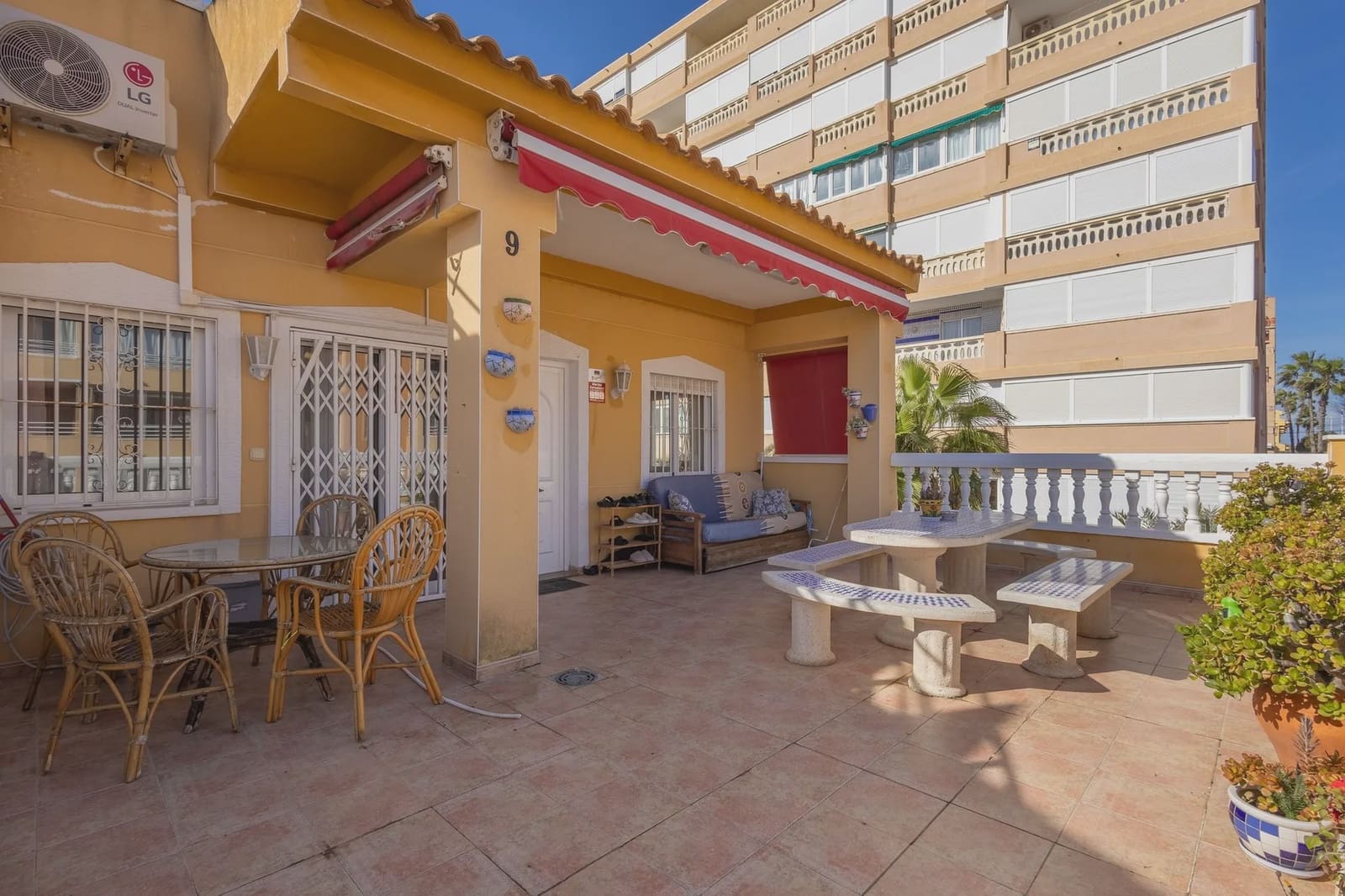 Apartamento de 4 habitaciones en La Mata en venta con garaje - 289.000 € (Ref: 10081768)