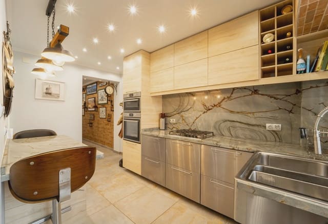 3 soverom Leilighet til salgs i Las Piscinas Naturales, Torrevieja - € 285 000 (Ref: 10081770)