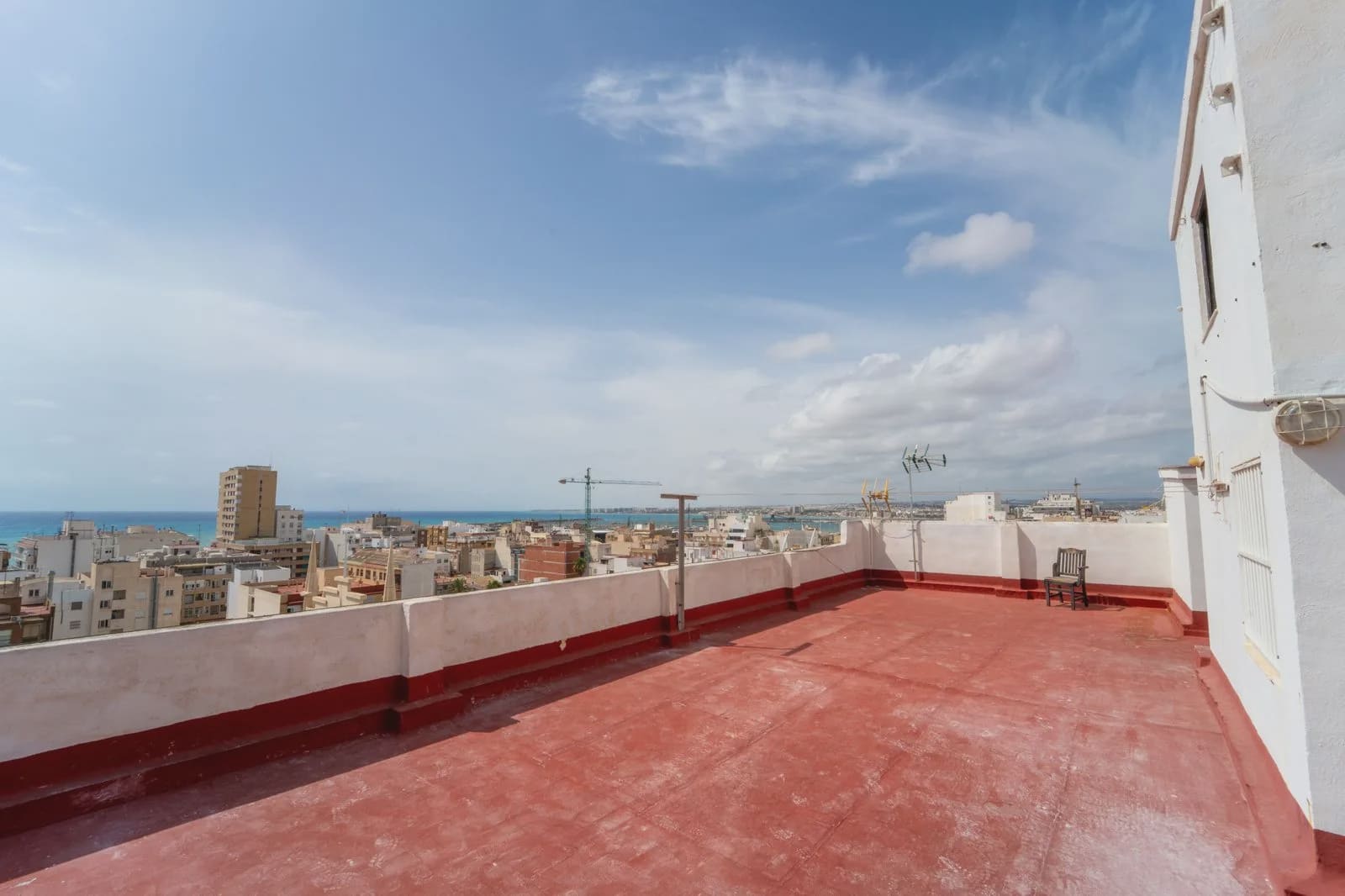 3 bedroom Apartment for sale in Torrevieja - € 285,000 (Ref: 10081770)