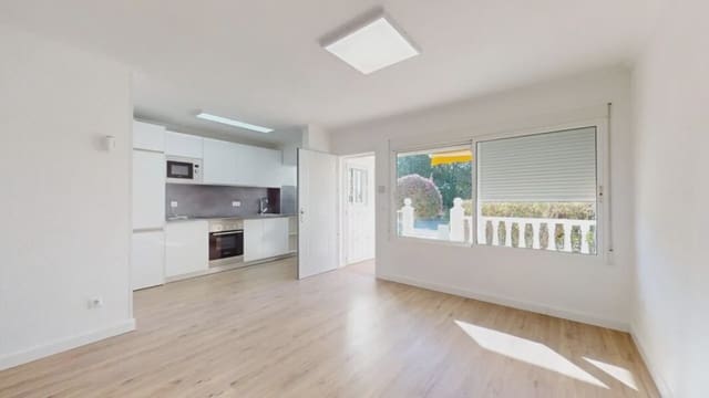 2 Zimmer Apartment zu verkaufen in Villamartin, Orihuela mit Garage - 199.000 € (Ref: 10086126)