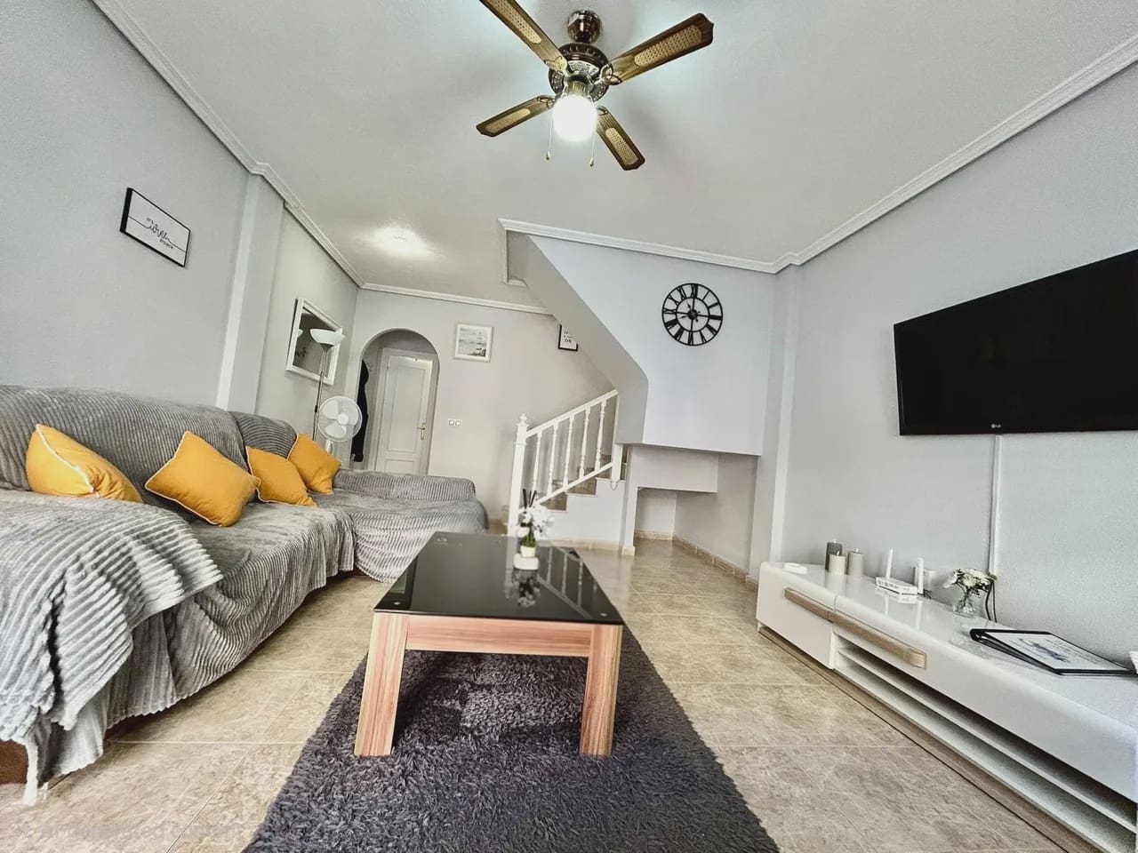 3 quarto Casa em Banda para venda em La Zenia com piscina garagem - 199 900 € (Ref: 10098282)