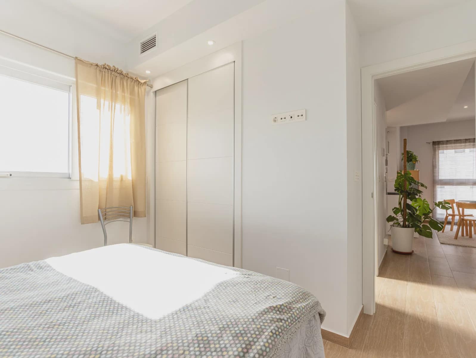 2 bedroom Apartment for sale in Torrevieja with pool - € 197,000 (Ref: 10098283)