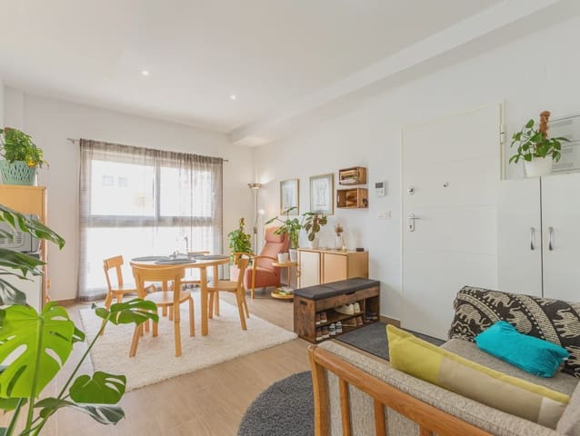 2 bedroom Apartment for sale in Nueva Torrevieja, Torrevieja with pool - € 197,000 (Ref: 10098283)