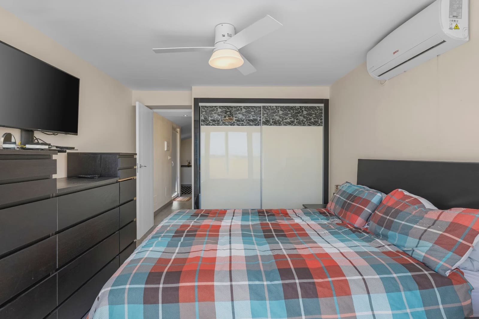 5 quarto Moradia para venda em Ciudad Quesada com piscina garagem - 595 000 € (Ref: 10102608)