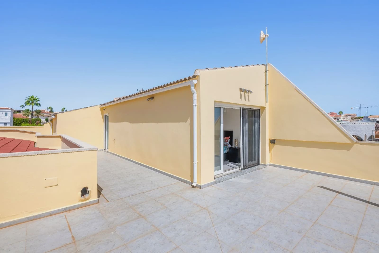 5 quarto Moradia para venda em Ciudad Quesada com piscina garagem - 595 000 € (Ref: 10102608)