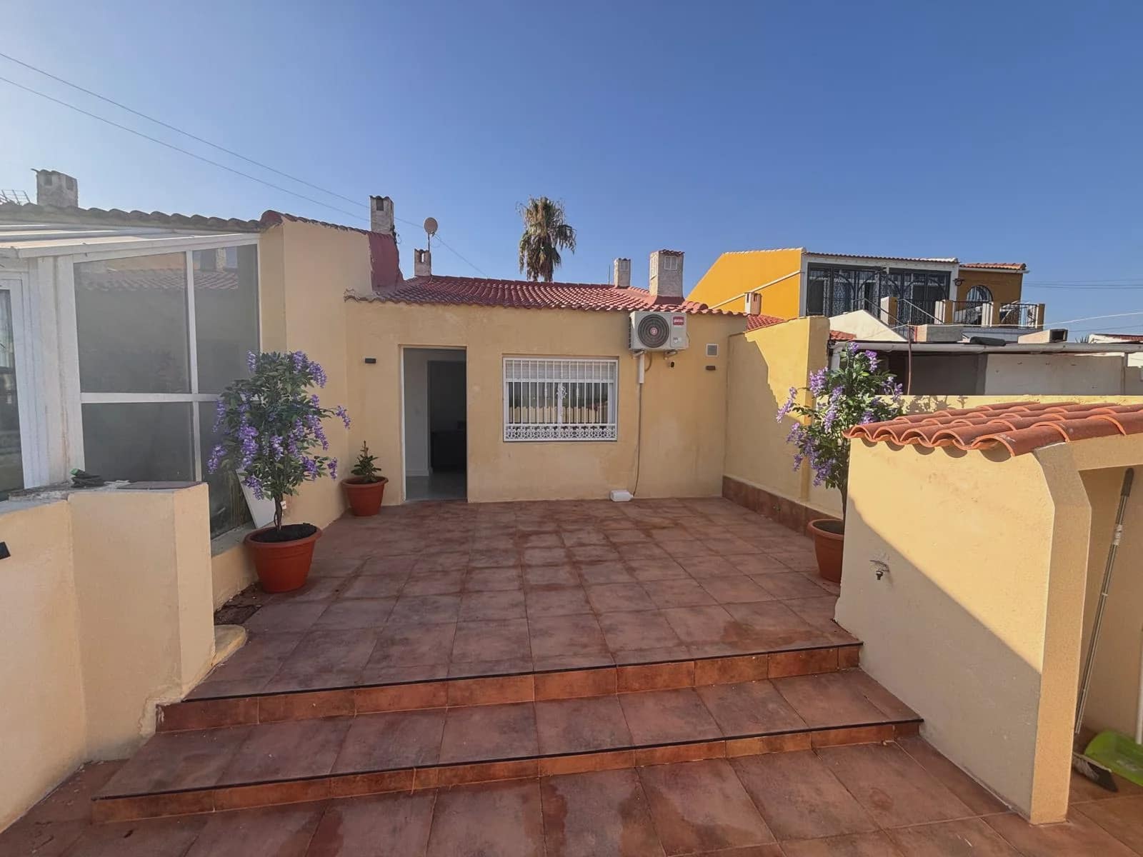 2 bedroom Bungalow for sale in Torrevieja - € 124,950 (Ref: 10111040)
