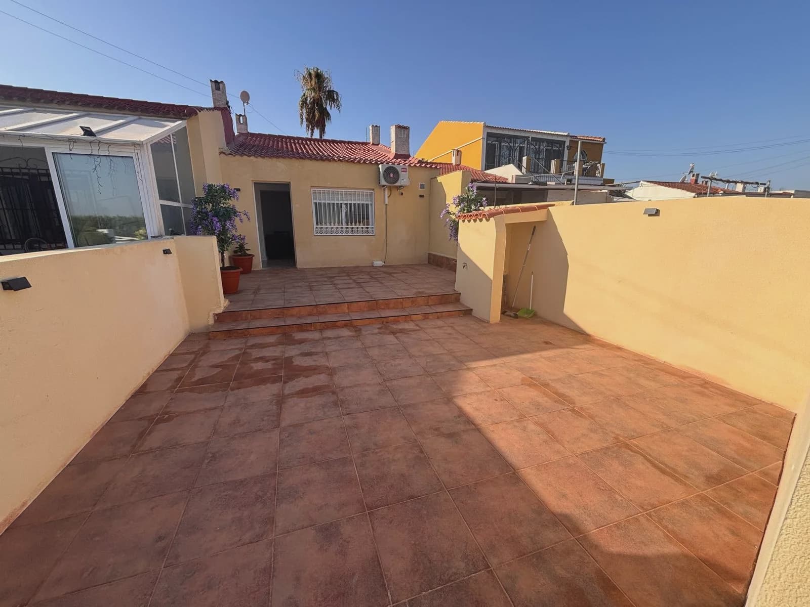 2 bedroom Bungalow for sale in Torrevieja - € 124,950 (Ref: 10111040)