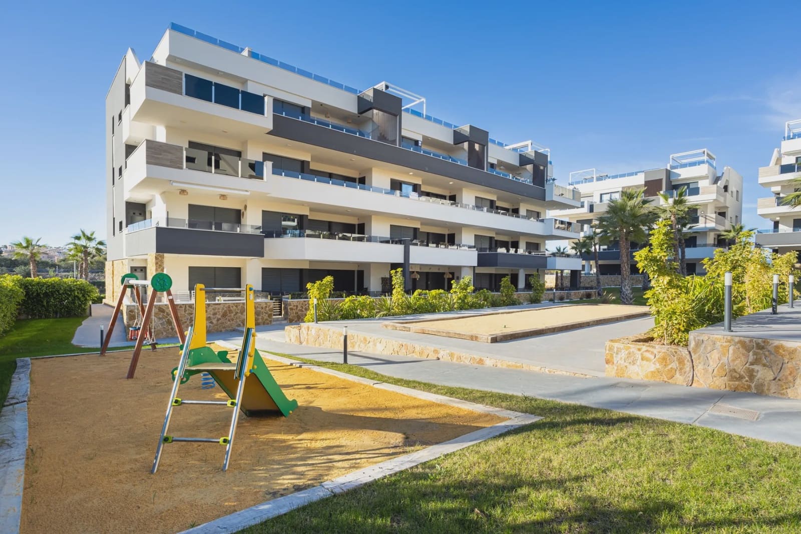 2 quarto Apartamento para venda em Orihuela Costa com piscina garagem - 279 000 € (Ref: 10111139)