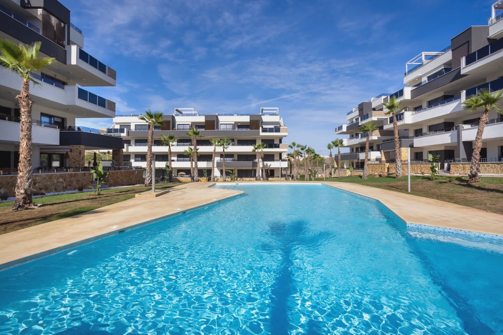2 quarto Apartamento para venda em Orihuela Costa com piscina garagem - 279 000 € (Ref: 10111139)