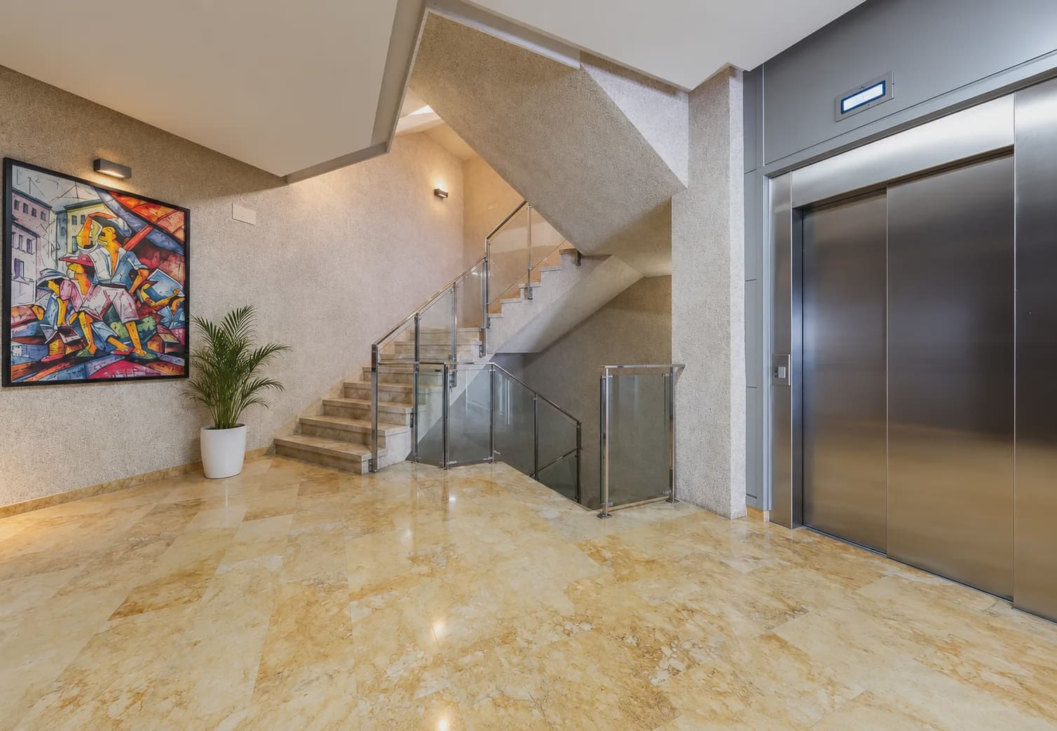 3 Zimmer Apartment zu verkaufen in Torrevieja mit Pool Garage - 459.000 € (Ref: 10127407)