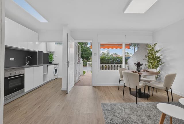 2 slaapkamer Bungalow te koop in Villamartin, Orihuela - € 199.000 (Ref: 10127416)