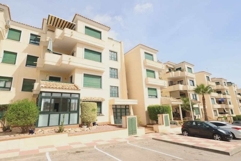 2 soveværelse Lejlighed til salg i Orihuela Costa med swimmingpool - € 199.000 (Ref: 10139711)