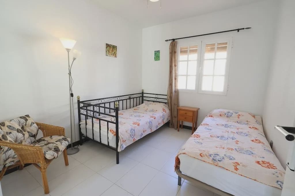 2 soveværelse Lejlighed til salg i Torrevieja med swimmingpool - € 175.000 (Ref: 10139713)