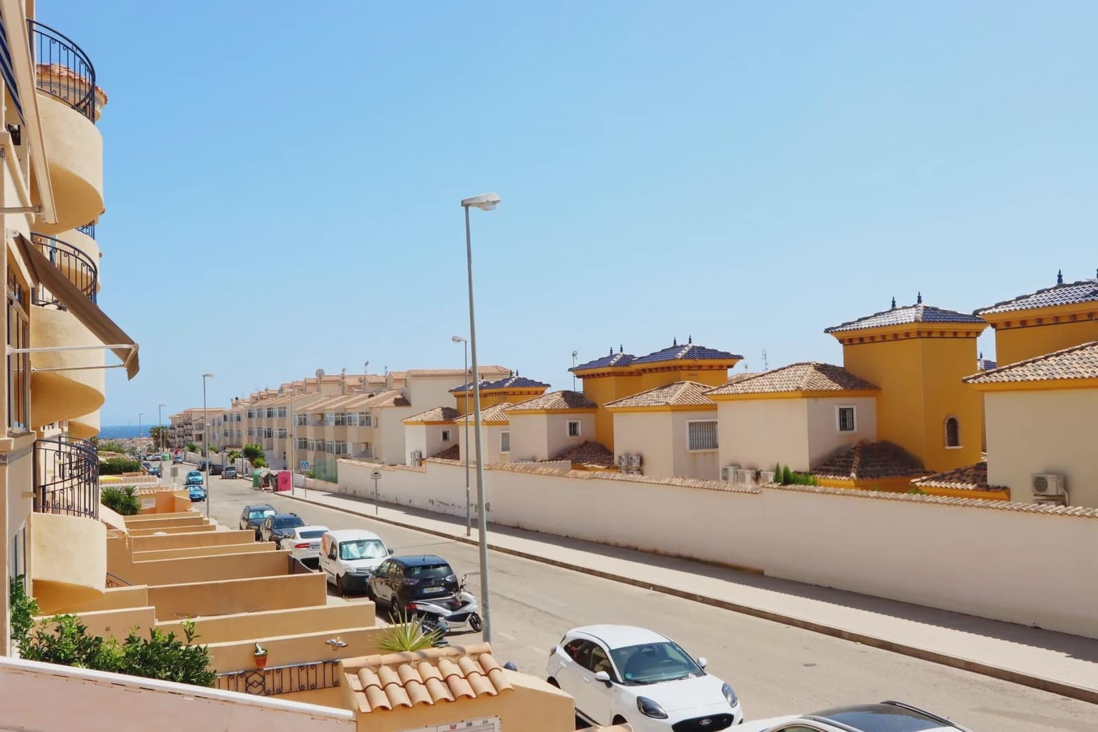 2 soveværelse Lejlighed til salg i Orihuela Costa med swimmingpool - € 149.000 (Ref: 10139715)