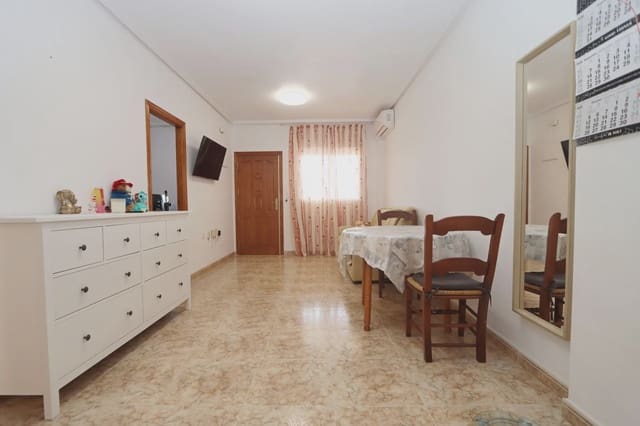 2 soveværelse Lejlighed til salg i Los Balcones - Los Altos, Orihuela med swimmingpool - € 149.000 (Ref: 10139715)