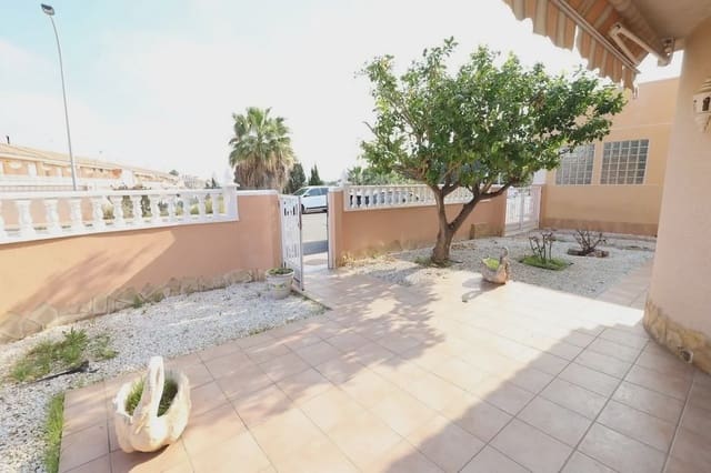 3 soveværelse Villa til salg i Los Balcones - Los Altos, Torrevieja med swimmingpool garage - € 320.000 (Ref: 10140158)