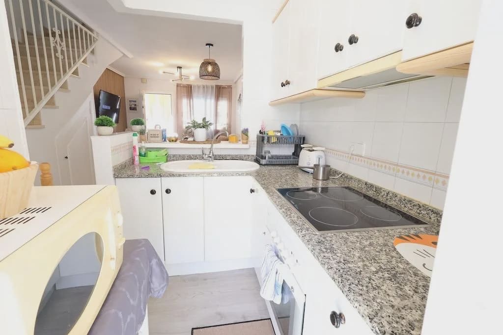 2 soveværelse Rækkehus til salg i Pilar de la Horadada med swimmingpool - € 229.900 (Ref: 10140161)