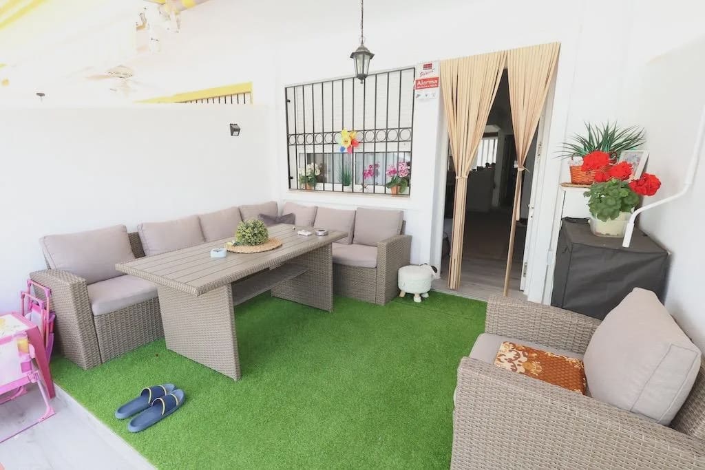 2 soveværelse Rækkehus til salg i Pilar de la Horadada med swimmingpool - € 229.900 (Ref: 10140161)