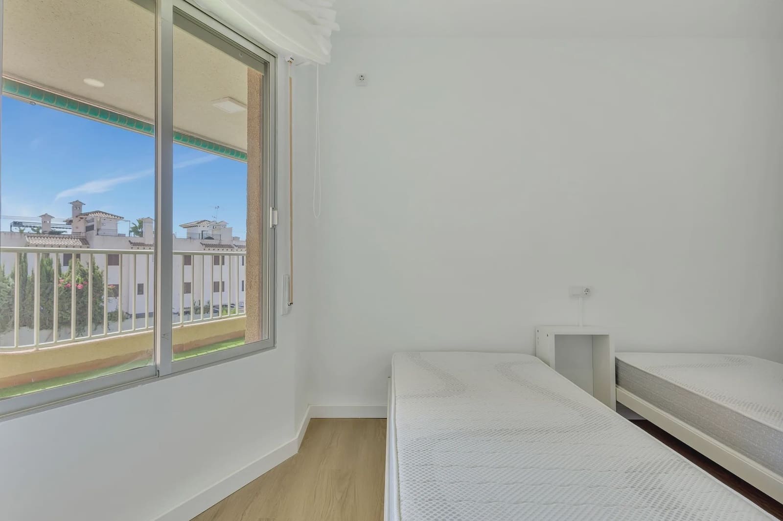 3 sovrum Lägenhet till salu i Cabo Roig med pool - 247 000 € (Ref: 10150527)