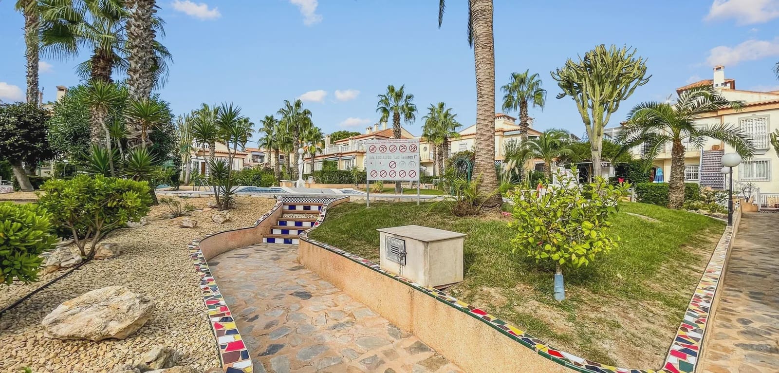 2 slaapkamer Appartement te koop in Orihuela Costa met zwembad - € 175.000 (Ref: 10150545)