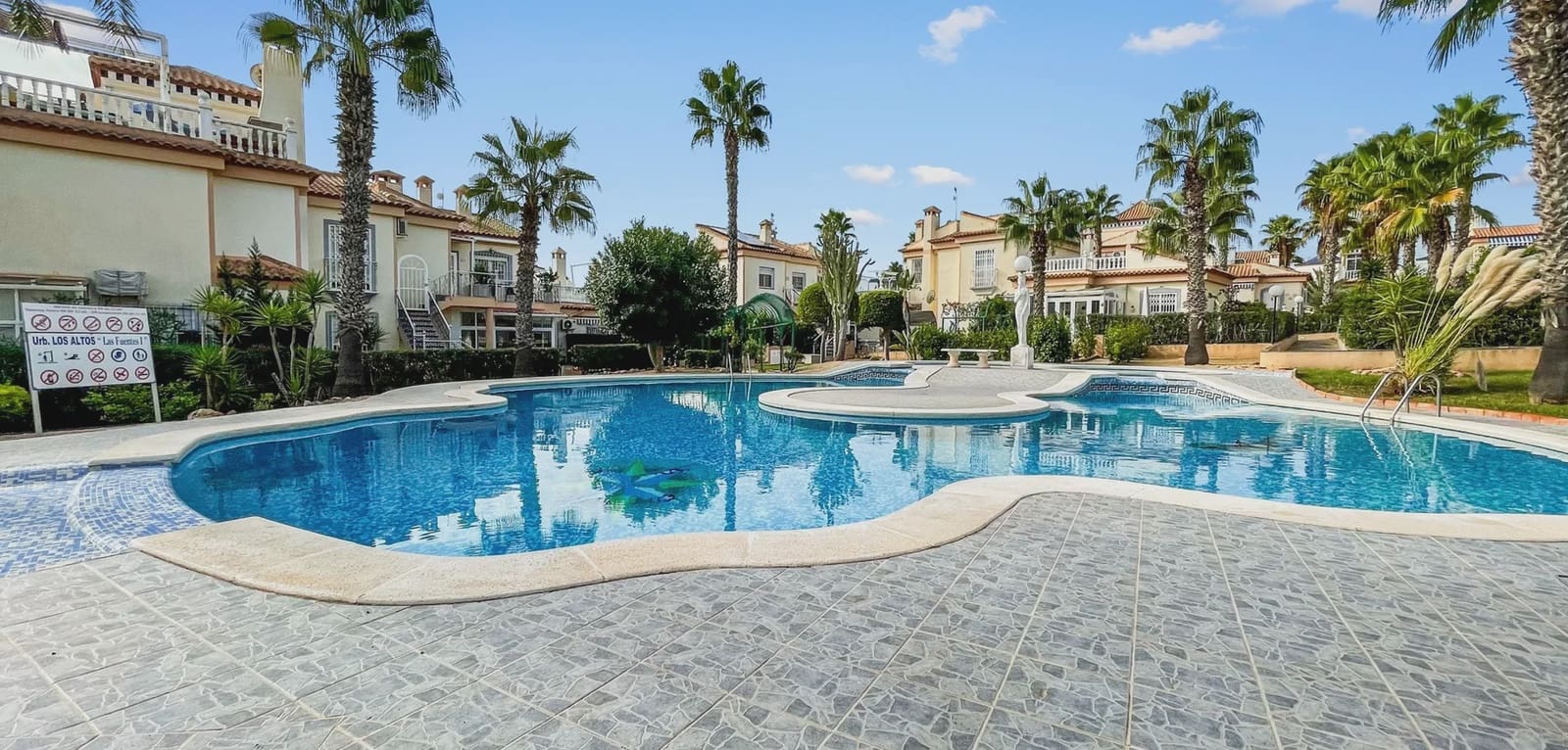 2 slaapkamer Appartement te koop in Orihuela Costa met zwembad - € 175.000 (Ref: 10150545)