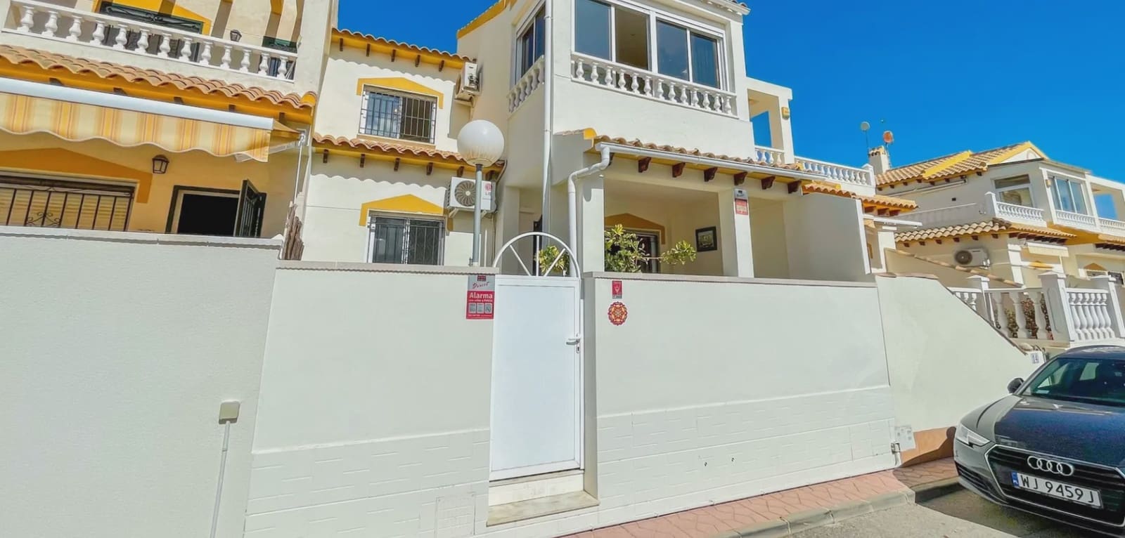 3 Zimmer Haus zu verkaufen in Orihuela Costa mit Pool - 268.800 € (Ref: 10150547)