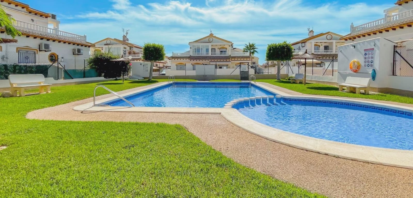 3 Zimmer Haus zu verkaufen in Orihuela Costa mit Pool - 268.800 € (Ref: 10150547)