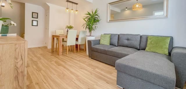 3 soverom Hus til salgs i Orihuela Costa, Orihuela med svømmebasseng - € 268 800 (Ref: 10150547)