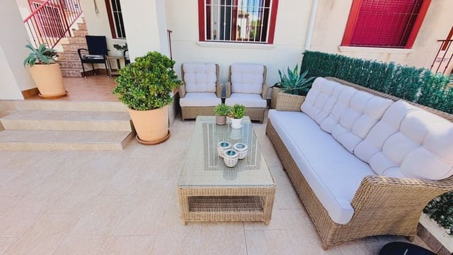 2 slaapkamer Villa te koop in Daya Vieja met zwembad - € 179.000 (Ref: 10158679)