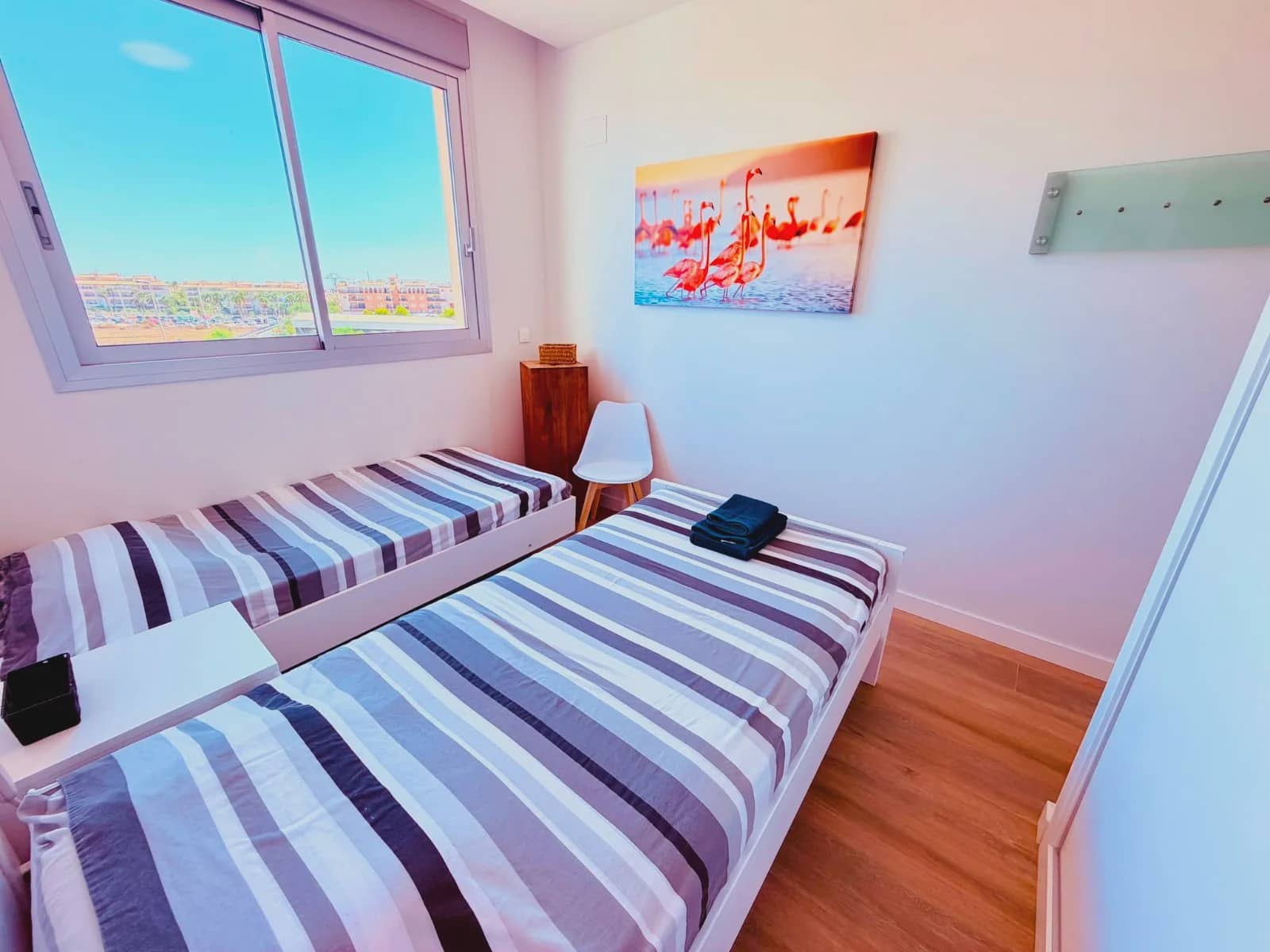 Apartamento de 2 habitaciones en Orihuela Costa en venta con piscina garaje - 279.900 € (Ref: 10158681)