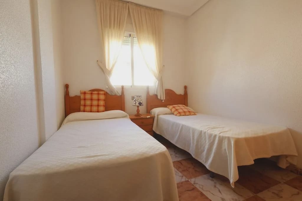 2 bedroom Townhouse for sale in Orihuela Costa with pool garage - € 230,000 (Ref: 10162037)