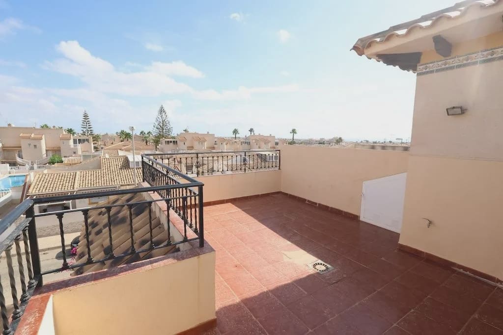 2 bedroom Townhouse for sale in Orihuela Costa with pool garage - € 230,000 (Ref: 10162037)