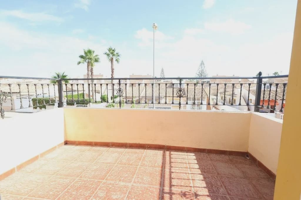 2 bedroom Townhouse for sale in Orihuela Costa with pool garage - € 230,000 (Ref: 10162037)
