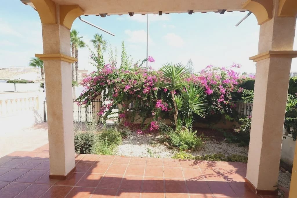 2 bedroom Townhouse for sale in Orihuela Costa with pool garage - € 230,000 (Ref: 10162037)