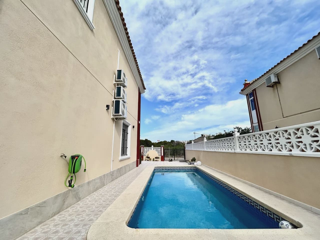 3 bedroom Townhouse for sale in Dehesa de Campoamor with pool garage - € 345,000 (Ref: 10167952)