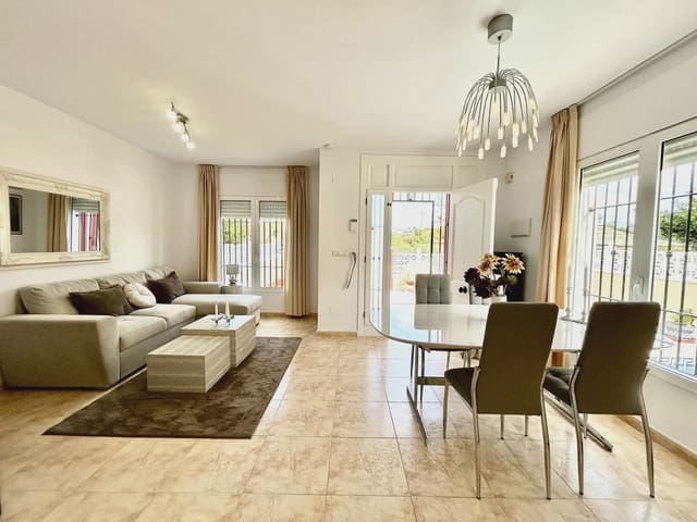 3 soveværelse Byhus til salg i Dehesa de Campoamor, Orihuela med swimmingpool garage - € 345.000 (Ref: 10167952)