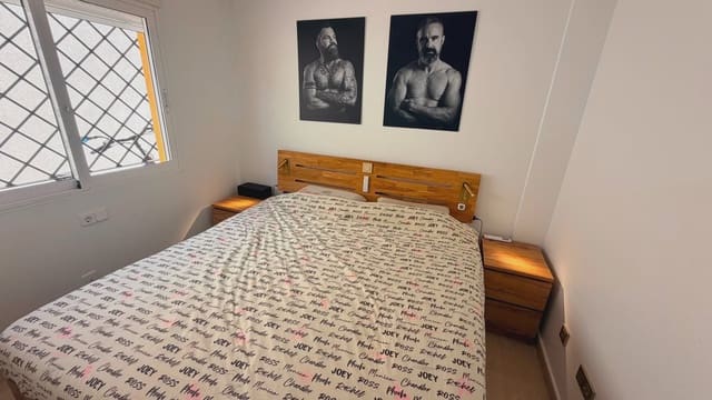 2 soverom Villa til salgs i Los Montesinos med svømmebasseng garasje - € 168 000 (Ref: 10168814)