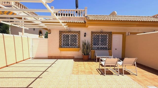 2 slaapkamer Villa te koop in Los Montesinos met zwembad garage - € 168.000 (Ref: 10168814)