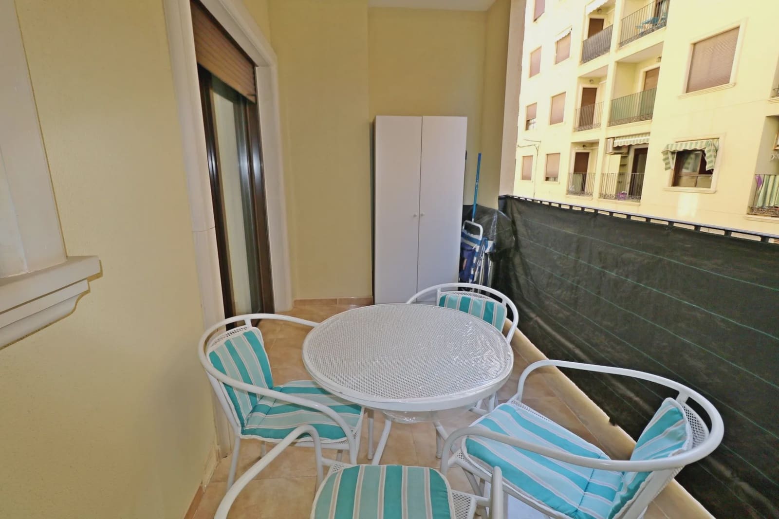 2 soveværelse Lejlighed til salg i Torrevieja med garage - € 158.000 (Ref: 10182080)