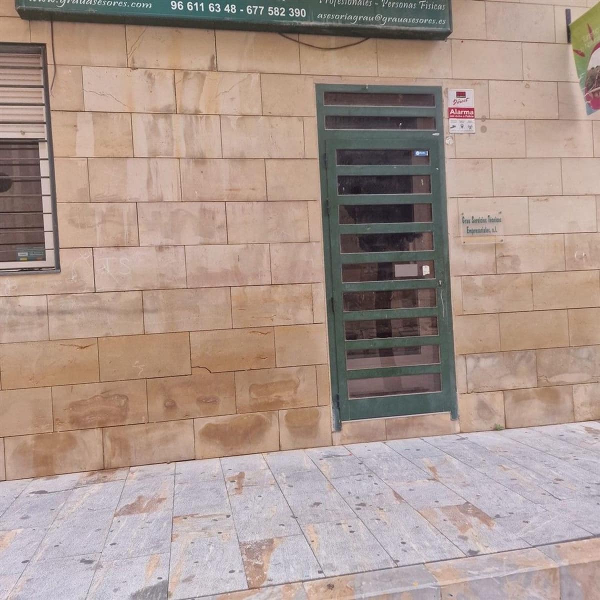 Commercial for sale in Orihuela - € 37,000 (Ref: 9292287)