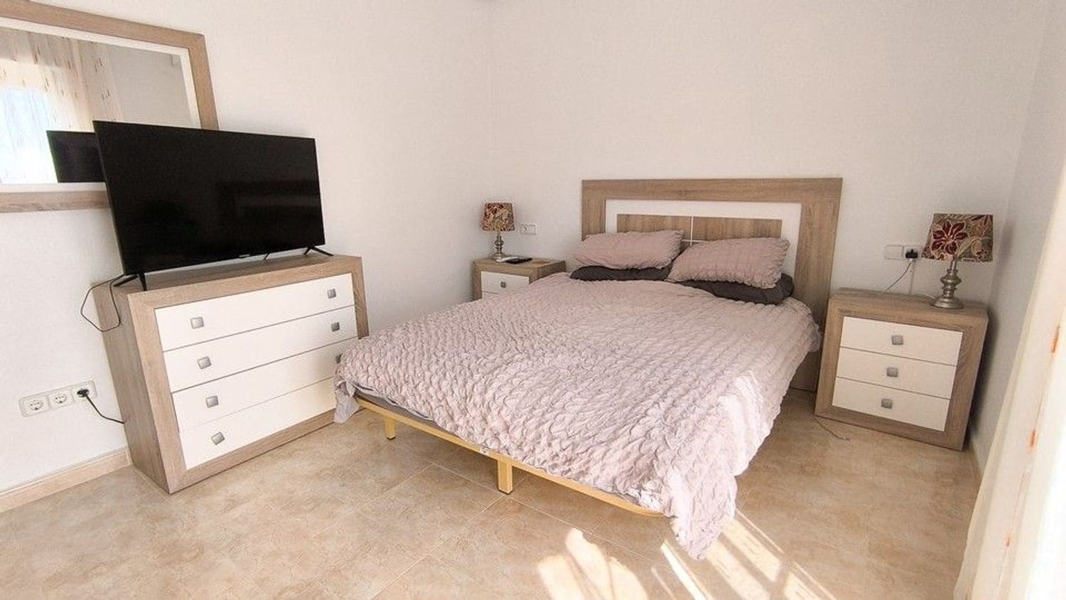 3 makuuhuone Omakotitalo myytävänä paikassa Ciudad Quesada mukana uima-altaan 
autotalli - 220 000 € (Ref: 9341837)