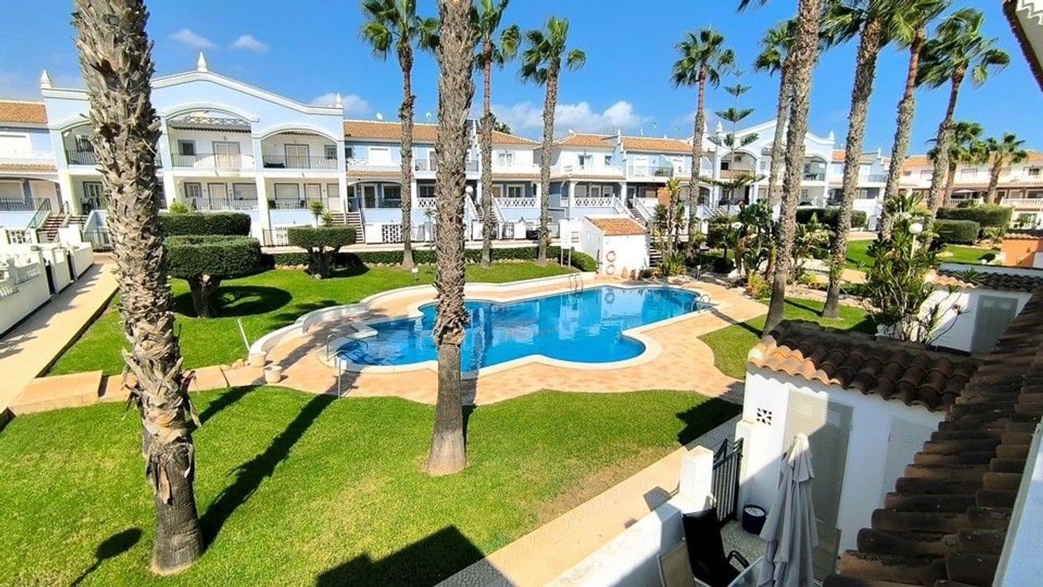 3 makuuhuone Omakotitalo myytävänä paikassa Ciudad Quesada mukana uima-altaan 
autotalli - 220 000 € (Ref: 9341837)