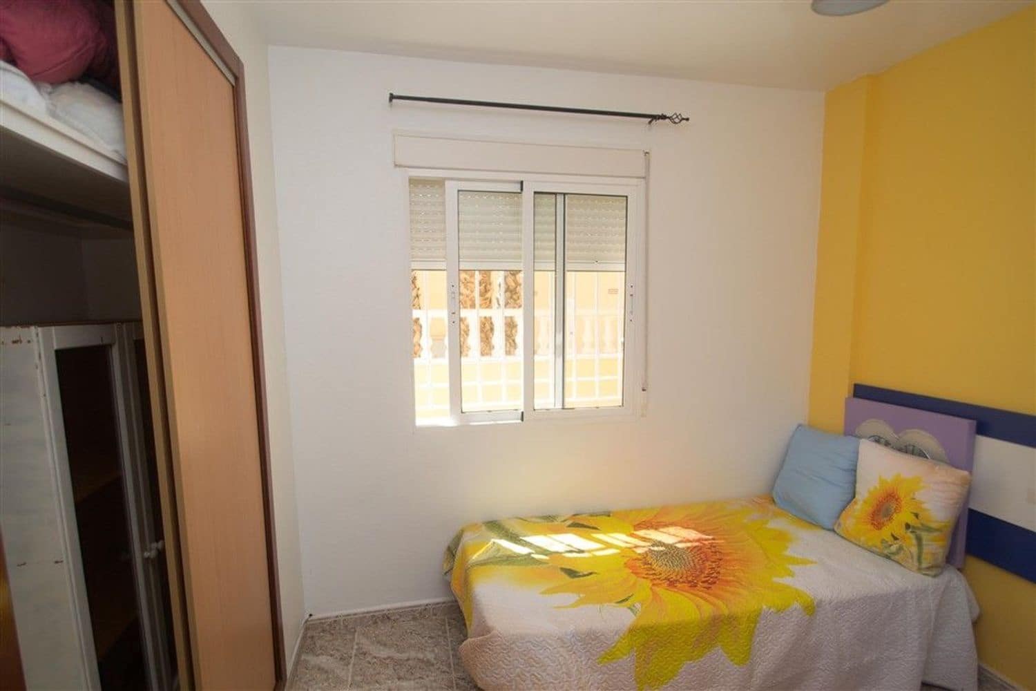 2 bedroom Apartment for rent in Orihuela Costa with pool garage - € 900 (Ref: 9371370)