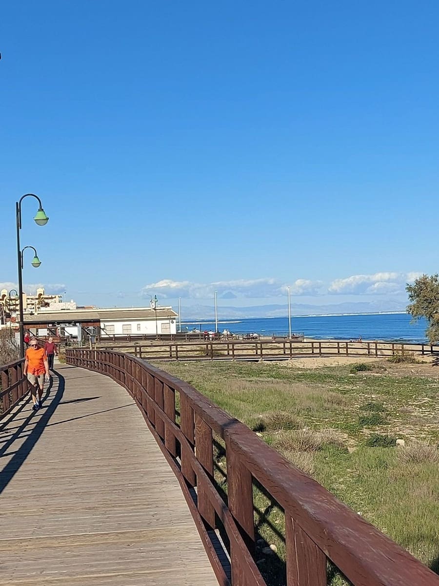 3 bedroom Apartment for sale in La Mata with garage - € 149,000 (Ref: 9415345)