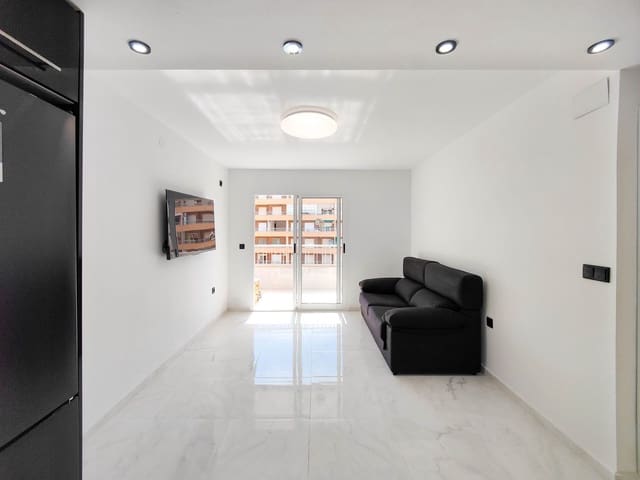 2 soveværelse Lejlighed til salg i Punta Prima, Torrevieja med swimmingpool garage - € 189.500 (Ref: 9426681)