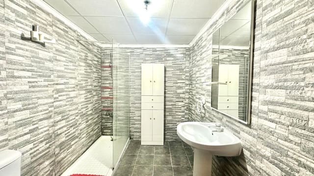 2 soveværelse Lejlighed til salg i Playa del Acequión, Torrevieja med garage - € 148.900 (Ref: 9429118)