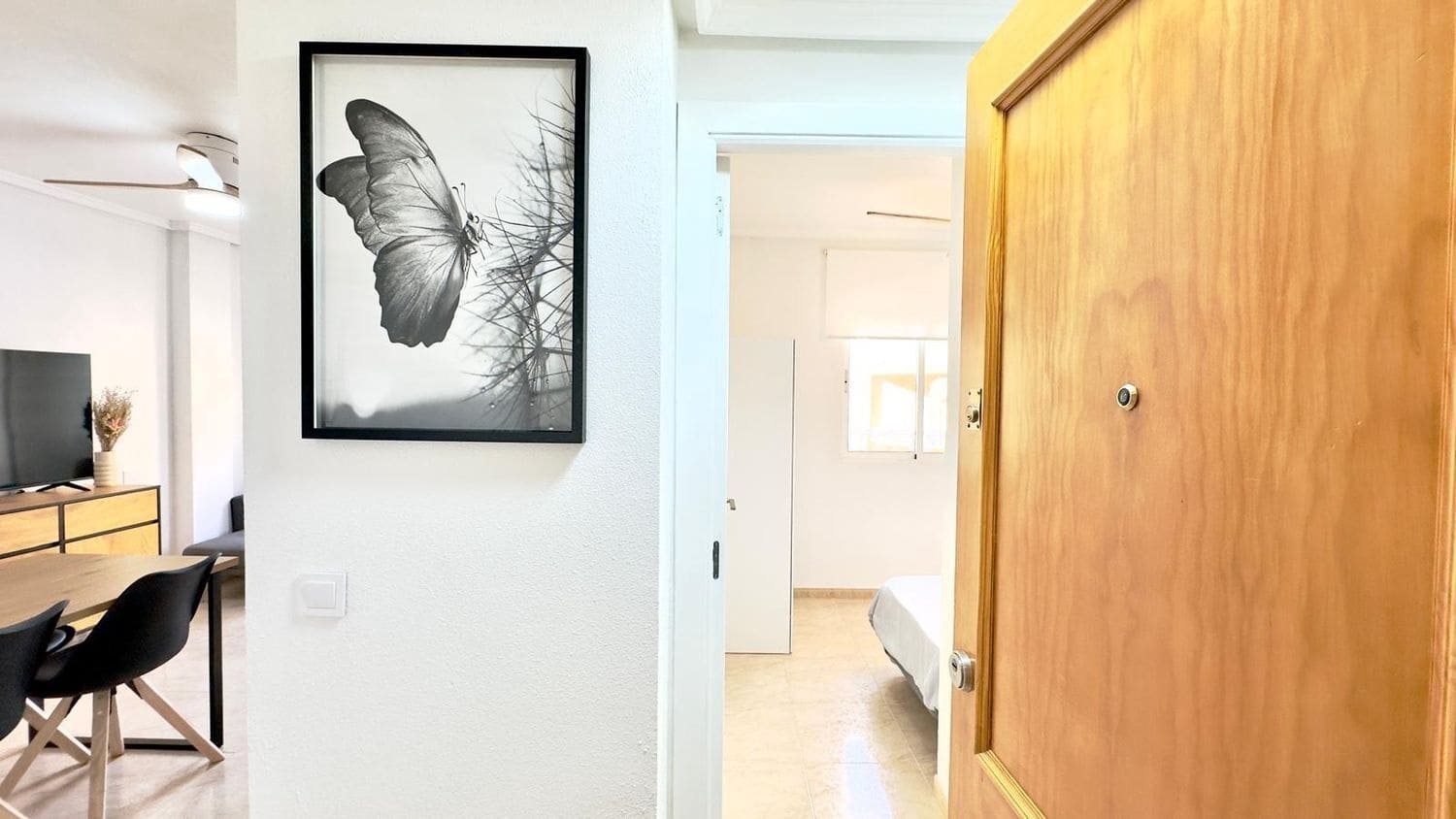 Apartamento de 2 habitaciones en Torrevieja en venta con garaje - 129.900 € (Ref: 9451769)