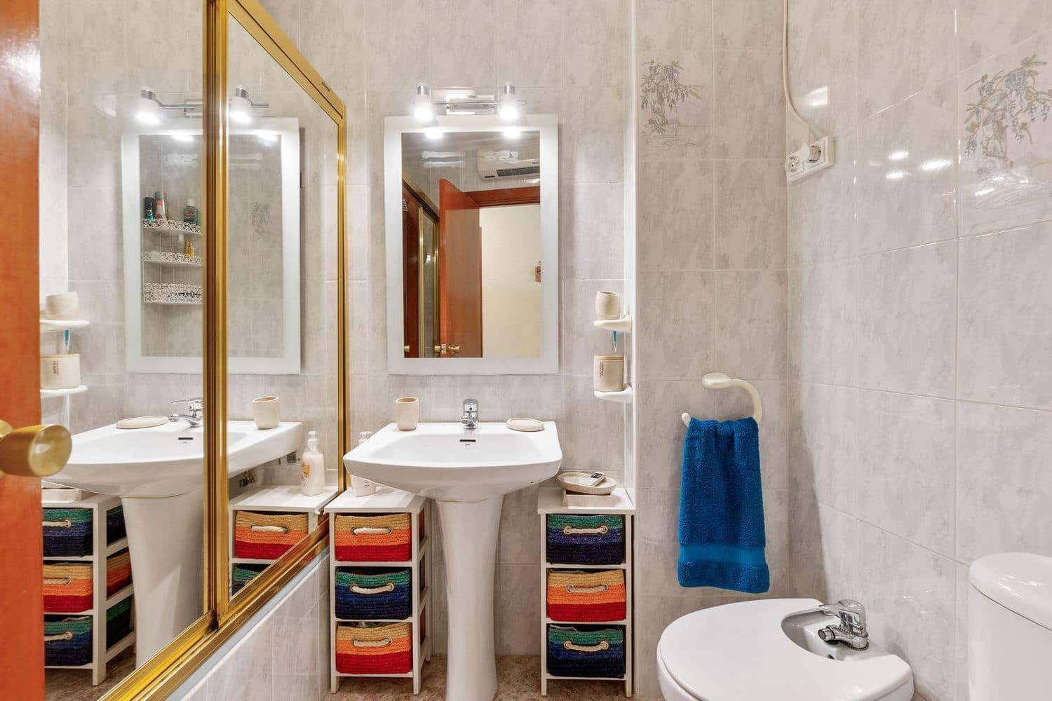 3 makuuhuone Huoneisto myytävänä paikassa Torrevieja mukana 
autotalli - 225 000 € (Ref: 9465118)